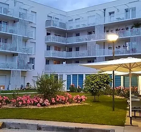 Domitys - Les Pagelles Lägenhetshotell Toulouse